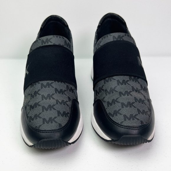 MICHAEL KORS Women's Sneakers Size 8M with Matching Waist Wallet Combo - Picture 5 of 16